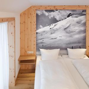 Kamer met een King Size Bed